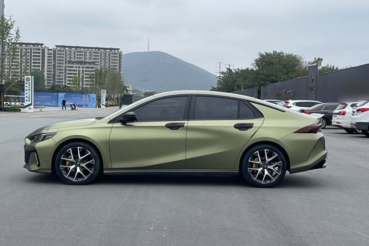 Used GAC Trumpchi EMPOW 2021 270T DCT J16 Version Exterior 3