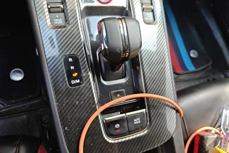 Used GAC Trumpchi EMPOW 2021 270T DCT J15 Version Gear Lever