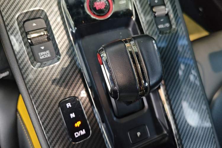Used GAC Trumpchi EMPOW 2021 270T DCT J15 Version Gear Lever