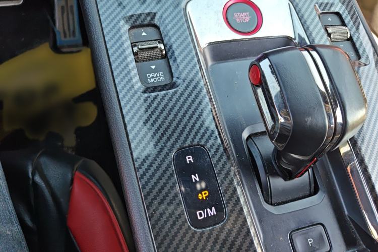 Used GAC Trumpchi EMPOW 2021 270T DCT J16 Version Gear Lever