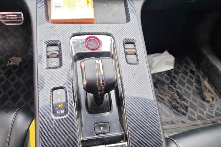 Used GAC Trumpchi EMPOW 2021 270T DCT J16 Version Gear Lever