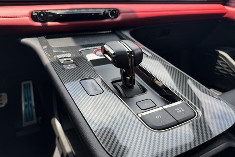Used GAC Trumpchi EMPOW 2021 270T DCT J15 Version Gear Lever