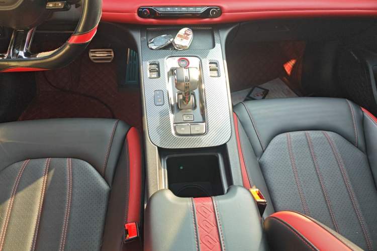 Used GAC Trumpchi EMPOW 2021 270T DCT J16 Version Gear Lever