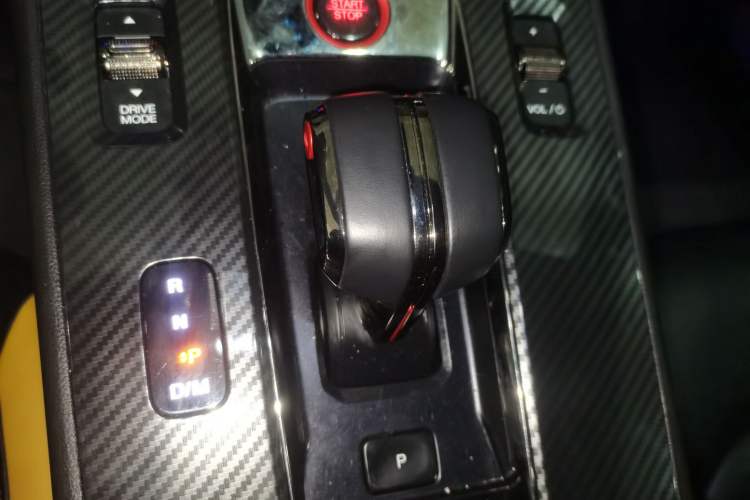 Used GAC Trumpchi EMPOW 2021 270T DCT J16 Version Gear Lever