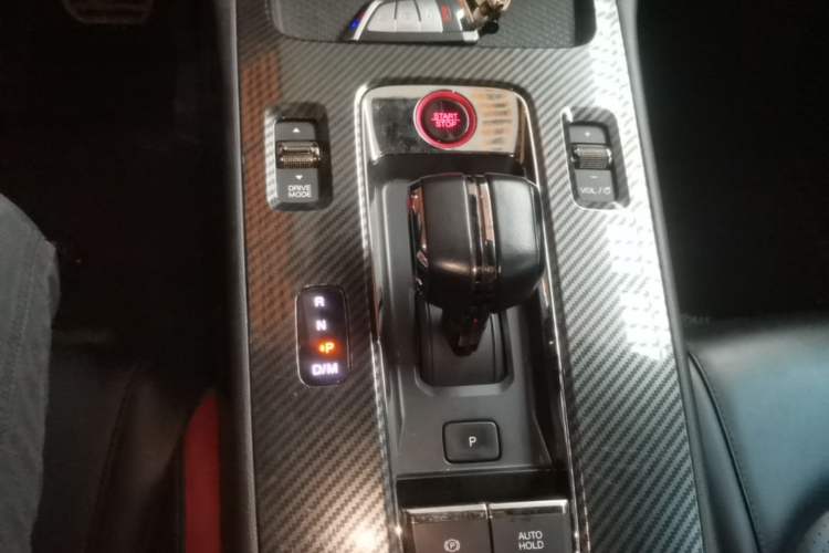 Used GAC Trumpchi EMPOW 2021 270T DCT J15 Version Gear Lever