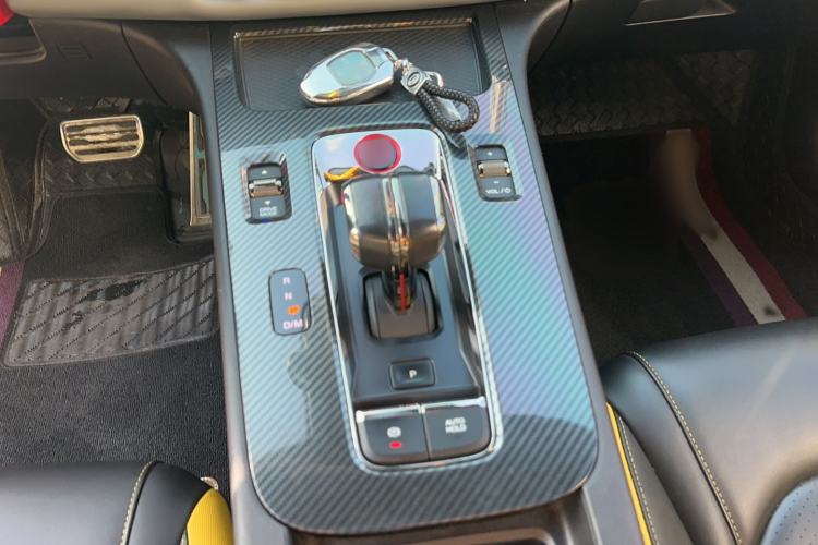 Used GAC Trumpchi EMPOW 2021 270T DCT J16 Version Gear Lever