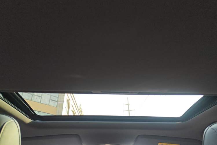 Used GAC Trumpchi EMPOW 2021 270T DCT J16 Version Headliner