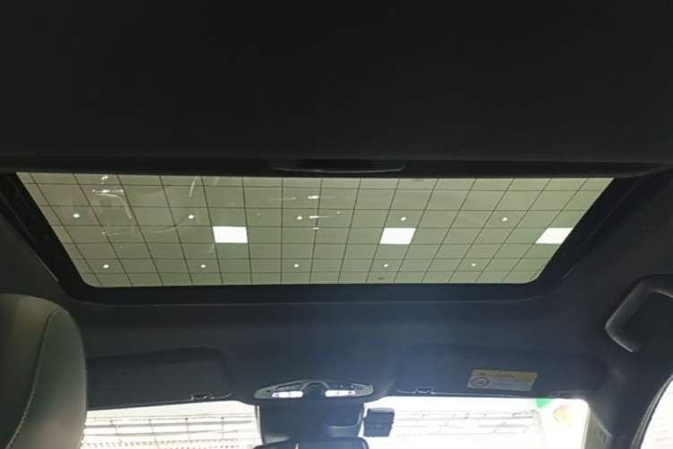 Used GAC Trumpchi EMPOW 2021 270T DCT J16 Version Headliner