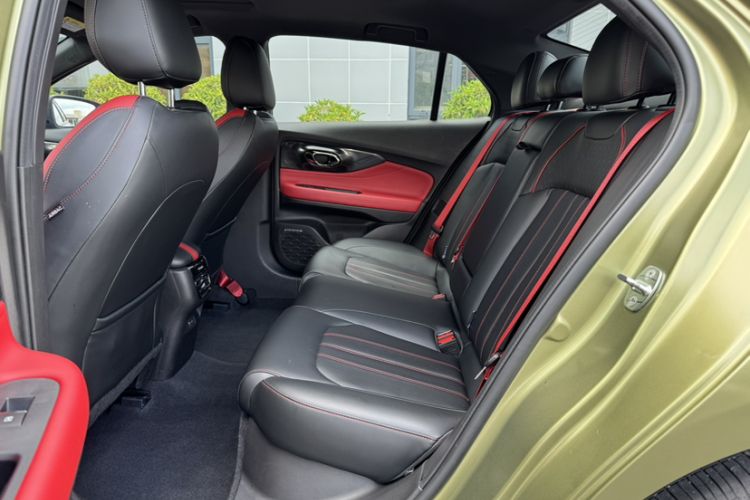 Used GAC Trumpchi EMPOW 2021 270T DCT J15 Version Interior 2