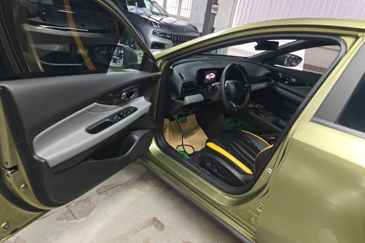 Used GAC Trumpchi EMPOW 2021 270T DCT J15 Version Interior 3