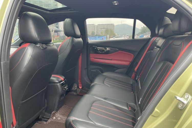 Used GAC Trumpchi EMPOW 2021 270T DCT J16 Version Interior 4