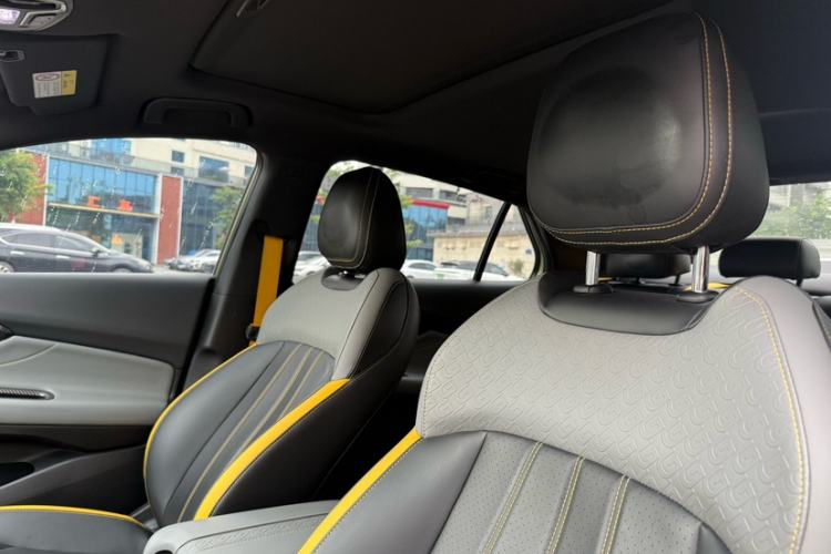 Used GAC Trumpchi EMPOW 2021 270T DCT J16 Version Interior 5