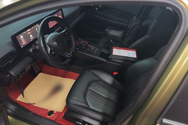 Used GAC Trumpchi EMPOW 2021 270T DCT J16 Version Left Front Seat