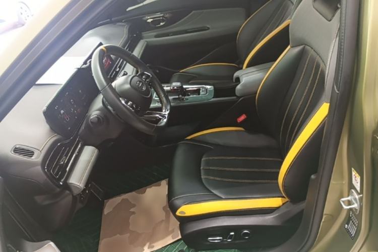 Used GAC Trumpchi EMPOW 2021 270T DCT J16 Version Left Front Seat