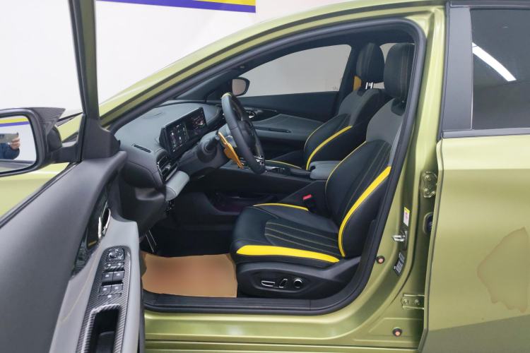 Used GAC Trumpchi EMPOW 2021 270T DCT J16 Version Left Front Seat
