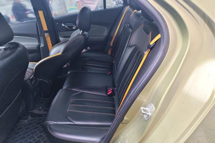 Used GAC Trumpchi EMPOW 2021 270T DCT J16 Version Left Rear Seat