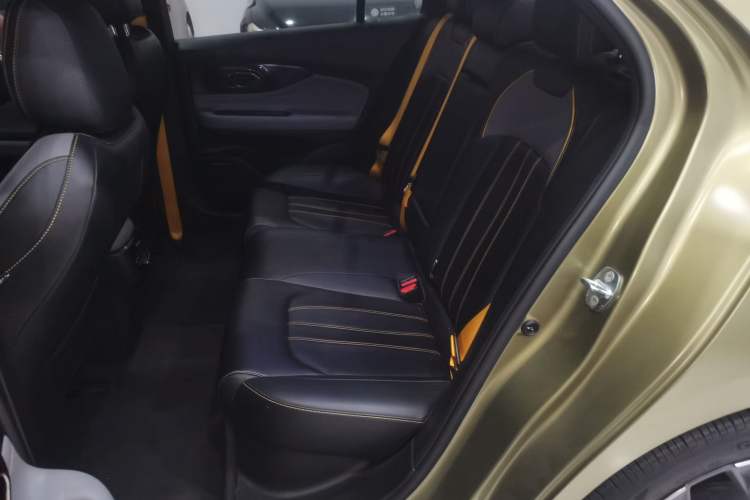 Used GAC Trumpchi EMPOW 2021 270T DCT J16 Version Left Rear Seat