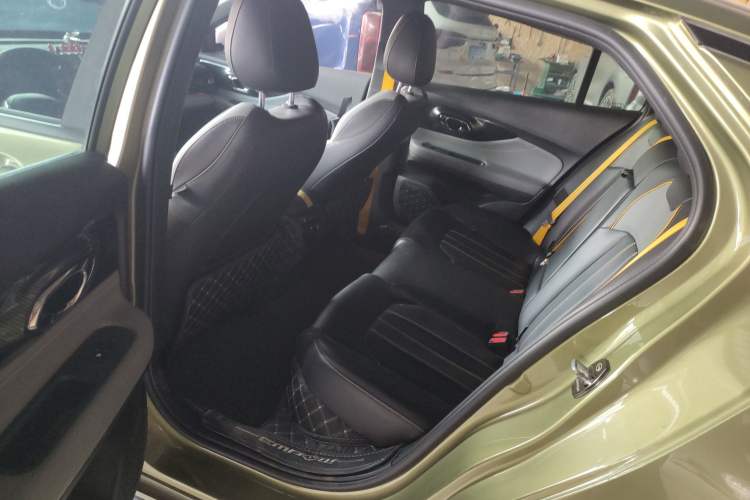 Used GAC Trumpchi EMPOW 2021 270T DCT J15 Version Left Rear Seat
