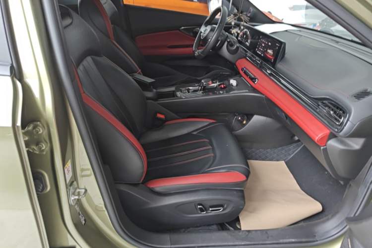 Used GAC Trumpchi EMPOW 2021 270T DCT J16 Version Right Front Seat