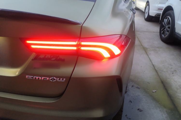 Used GAC Trumpchi EMPOW 2021 270T DCT J16 Version Right Rear Taillight