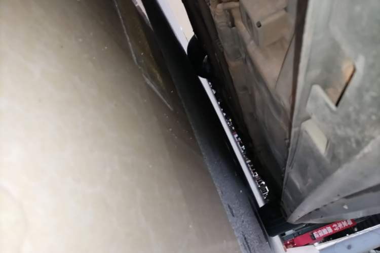 Used GAC Trumpchi EMPOW 2021 270T DCT J16 Version Right Side Sill
