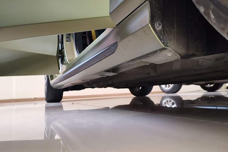 Used GAC Trumpchi EMPOW 2021 270T DCT J15 Version Right Side Sill