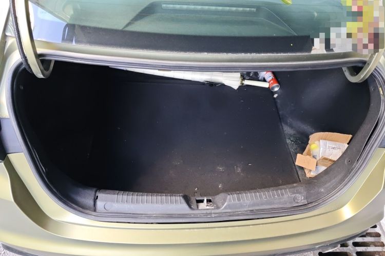 Used GAC Trumpchi EMPOW 2021 270T DCT J16 Version Trunk