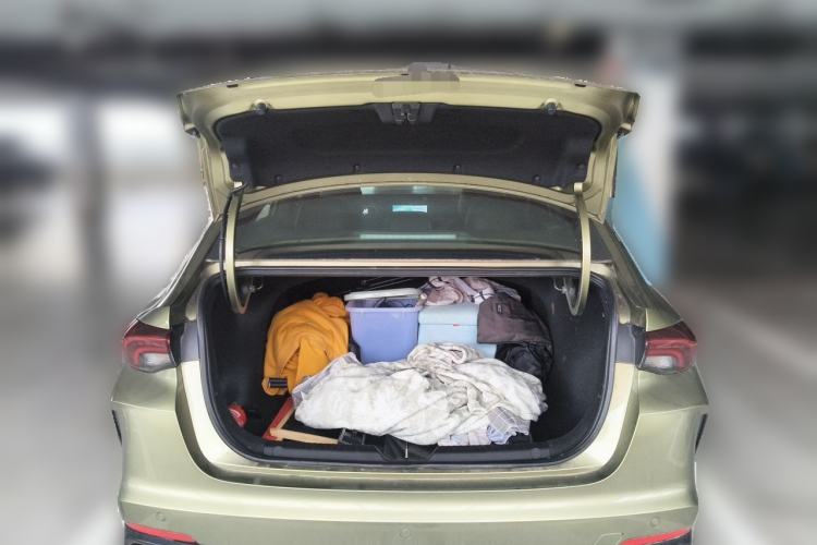 Used GAC Trumpchi EMPOW 2021 270T DCT J15 Version Trunk