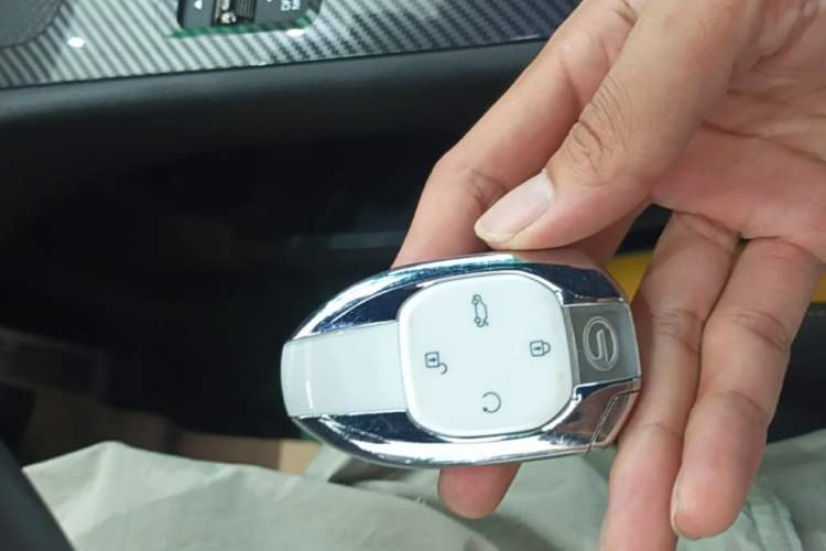 Used GAC Trumpchi EMPOW 2021 270T DCT J16 Version Vehicle Key