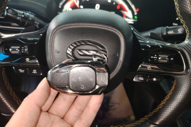 Used GAC Trumpchi EMPOW 2021 270T DCT J16 Version Vehicle Key