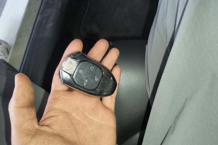 Used GAC Trumpchi EMPOW 2021 270T DCT J15 Version Vehicle Key