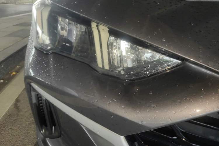 Used GAC Trumpchi EMPOW 2021 270T DCT J11 Version Right Front Headlight