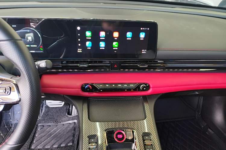 Used GAC Trumpchi EMPOW 2021 270T DCT J16 Version Audio And AC Panel