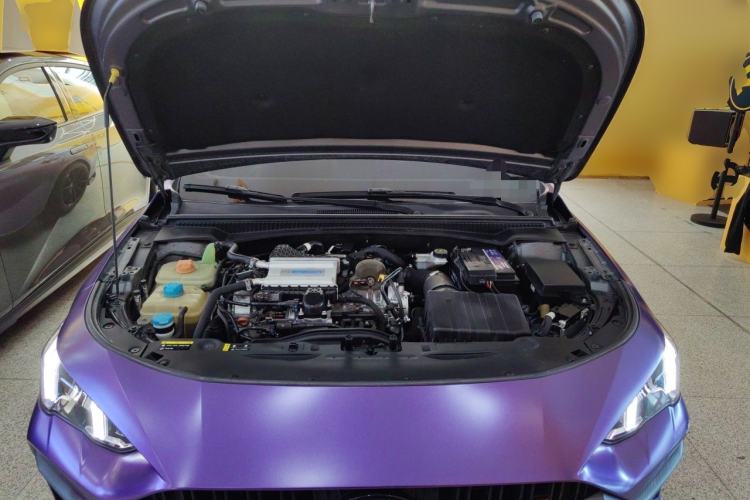 Used GAC Trumpchi EMPOW 2021 270T DCT J16 Version Engine Bay