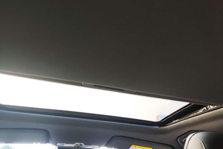 Used GAC Trumpchi EMPOW 2021 270T DCT J16 Version Headliner