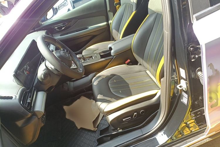 Used GAC Trumpchi EMPOW 2021 270T DCT J16 Version Interior 5