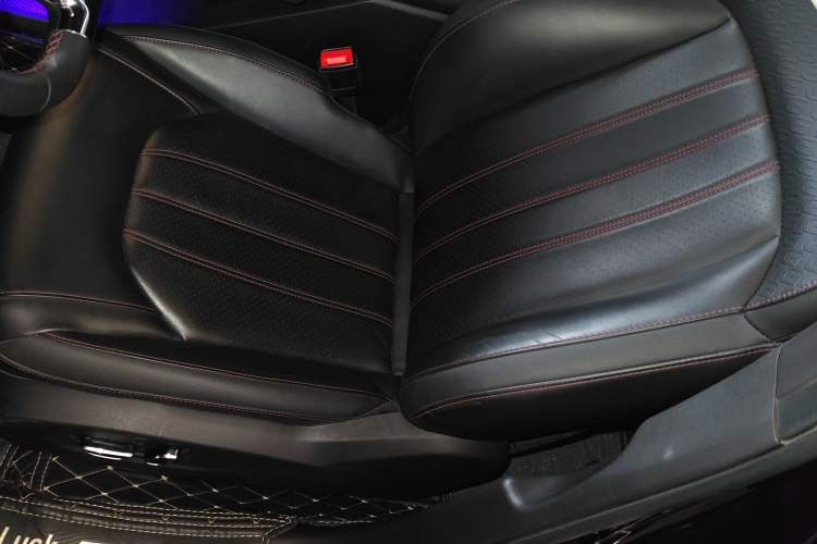 Used GAC Trumpchi EMPOW 2021 270T DCT J15 Version Left Front Seat