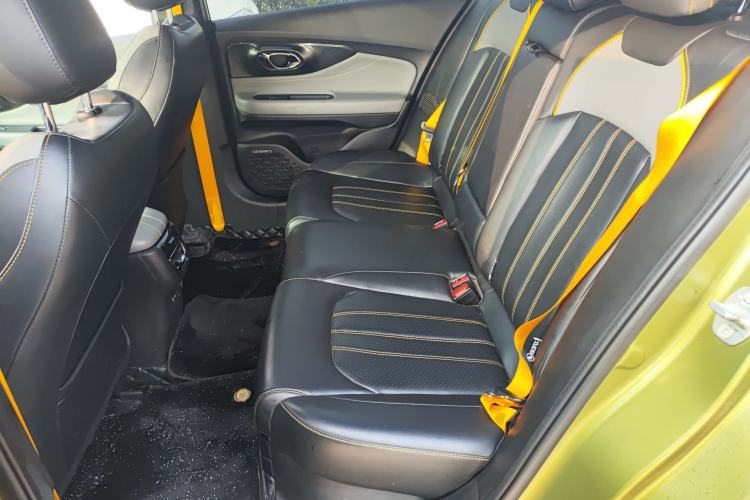 Used GAC Trumpchi EMPOW 2021 270T DCT J16 Version Left Rear Seat