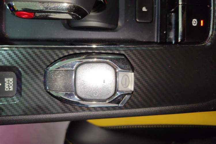 Used GAC Trumpchi EMPOW 2021 270T DCT J16 Version Vehicle Key
