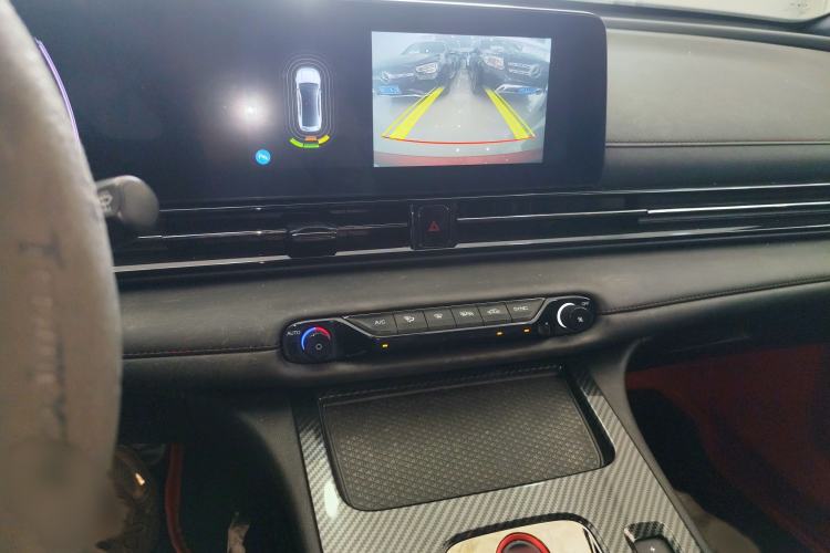 Used GAC Trumpchi EMPOW 2021 270T DCT J15 Version Audio And AC Panel