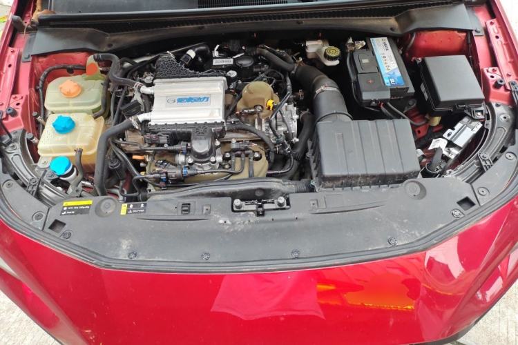 Used GAC Trumpchi EMPOW 2021 270T DCT J16 Version Engine Bay