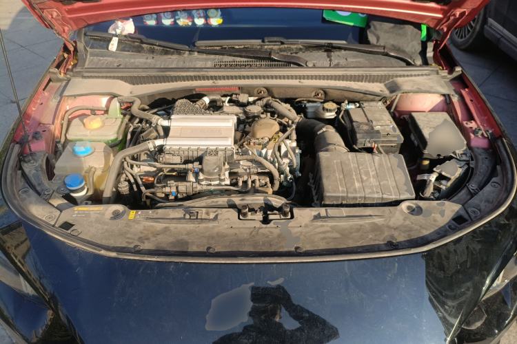 Used GAC Trumpchi EMPOW 2021 270T DCT J11 Version Engine Bay