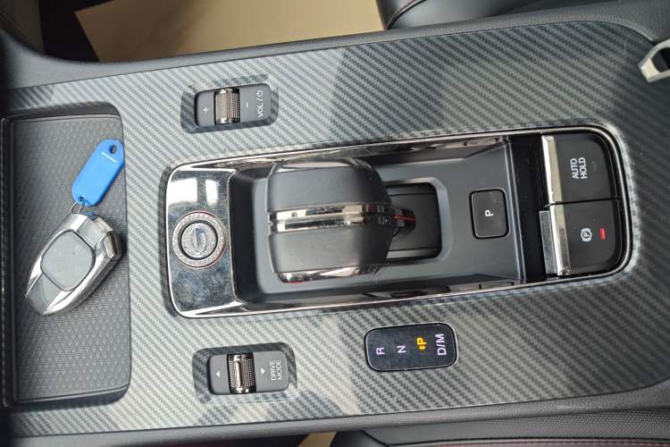 Used GAC Trumpchi EMPOW 2021 270T DCT J16 Version Gear Lever