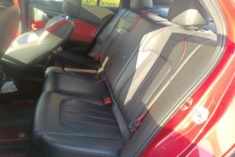 Used GAC Trumpchi EMPOW 2021 270T DCT J11 Version Left Rear Seat