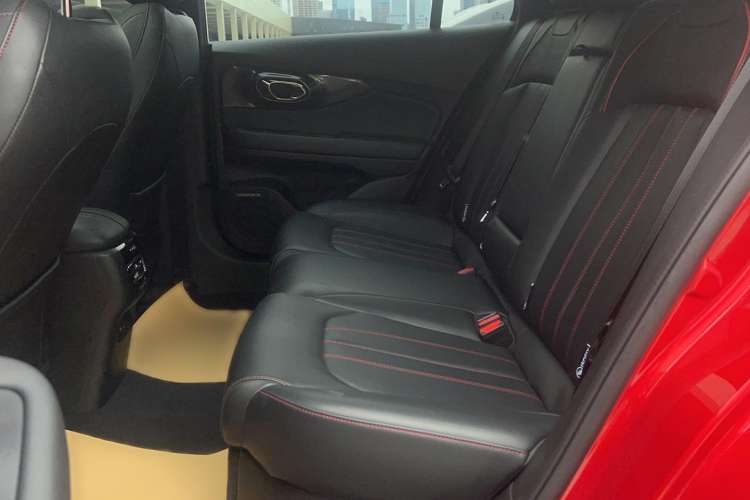 Used GAC Trumpchi EMPOW 2021 270T DCT J16 Version Left Rear Seat