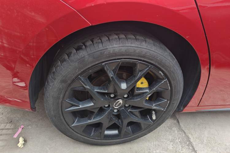 Used GAC Trumpchi EMPOW 2021 270T DCT J16 Version Right Rear Wheel Hub