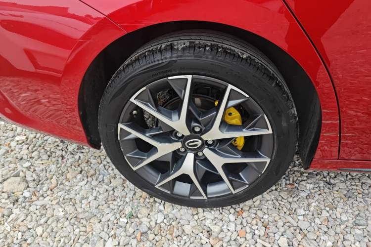 Used GAC Trumpchi EMPOW 2021 270T DCT J16 Version Right Rear Wheel Hub