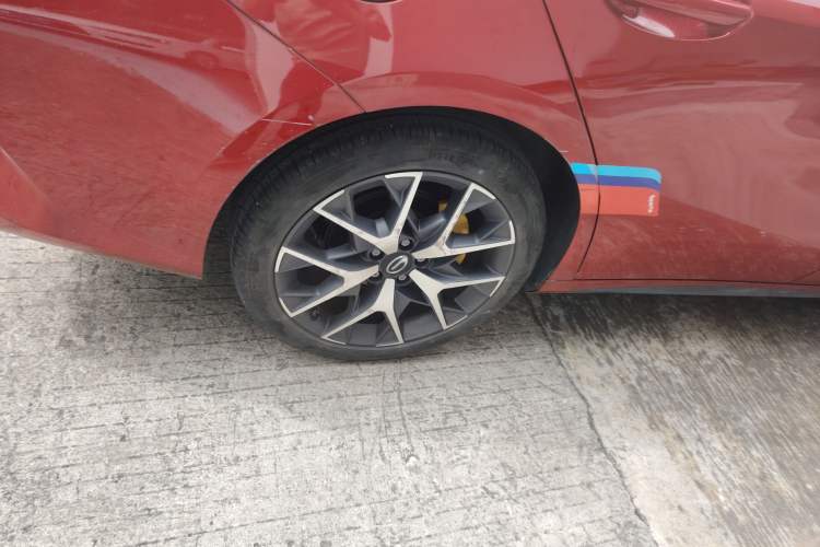 Used GAC Trumpchi EMPOW 2021 270T DCT J16 Version Right Rear Wheel Hub