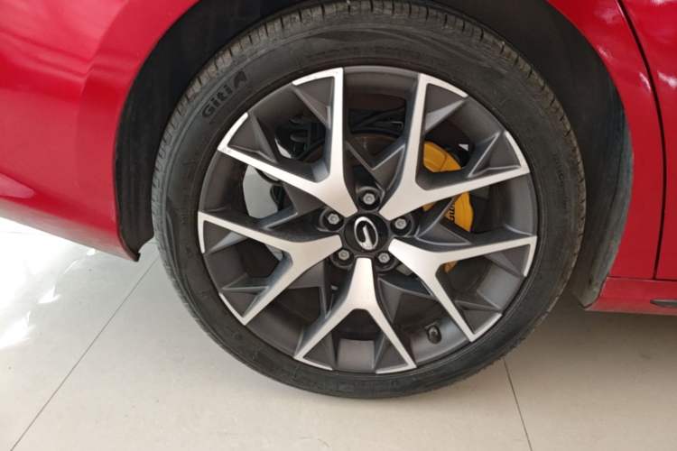 Used GAC Trumpchi EMPOW 2021 270T DCT J16 Version Right Rear Wheel Hub