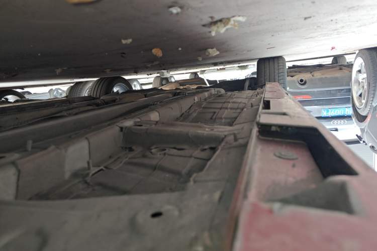 Used GAC Trumpchi EMPOW 2021 270T DCT J16 Version Right Side Sill